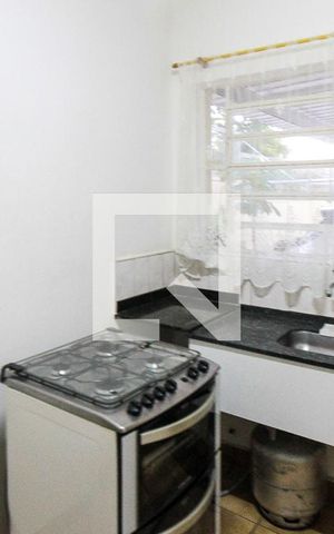 Casa à venda com 150m², 3 quartos e 4 vagas Casa à venda com 150m², 3 quartos e 4 vagasQuarto de Serviço