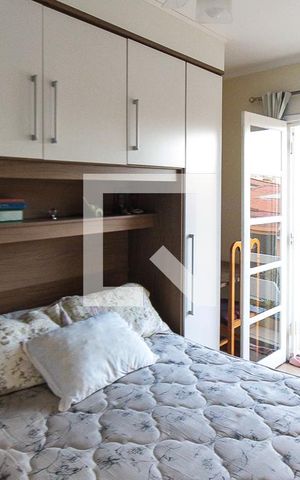 Casa à venda com 150m², 3 quartos e 4 vagas Casa à venda com 150m², 3 quartos e 4 vagasQuarto 02
