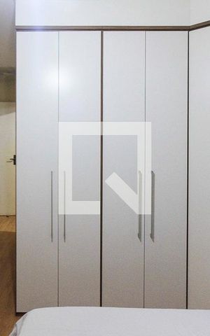 Casa à venda com 150m², 3 quartos e 4 vagas Casa à venda com 150m², 3 quartos e 4 vagasSuíte
