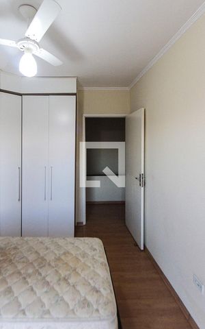 Casa à venda com 150m², 3 quartos e 4 vagas Casa à venda com 150m², 3 quartos e 4 vagasQuarto