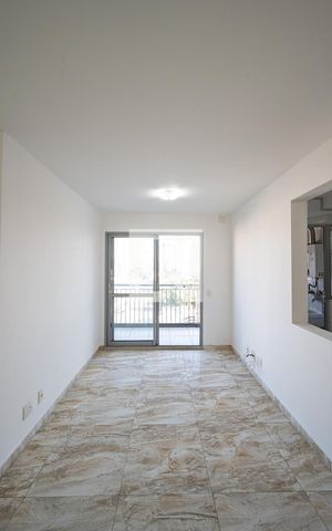 Apartamento para alugar com 65m², 3 quartos e 1 vaga Apartamento para alugar com 65m², 3 quartos e 1 vagaSala