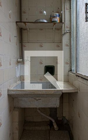 Apartamento à venda com 48m², 2 quartos e sem vaga Apartamento à venda com 48m², 2 quartos e sem vagaárea de serviço