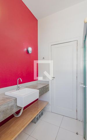 Apartamento à venda com 90m², 2 quartos e sem vagaBanheiro