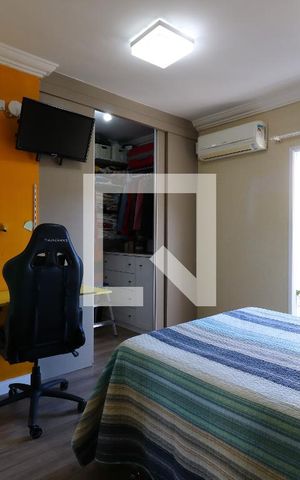 Apartamento à venda com 180m², 3 quartos e 2 vagasSuíte