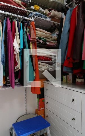 Apartamento à venda com 180m², 3 quartos e 2 vagasCloset da Suíte