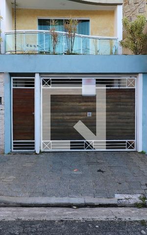Apartamento à venda com 180m², 3 quartos e 2 vagasFachada