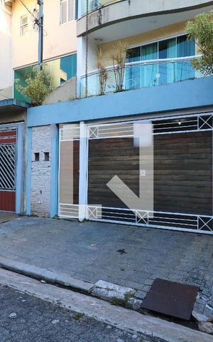 Apartamento à venda com 180m², 3 quartos e 2 vagasFachada
