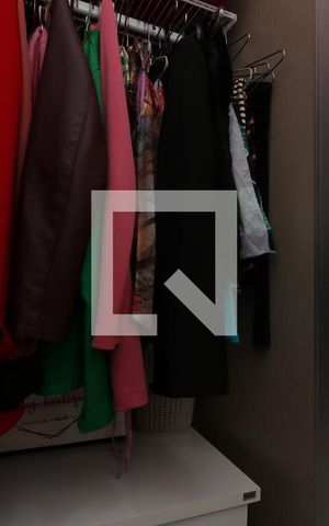 Apartamento à venda com 180m², 3 quartos e 2 vagasCloset da Suíte