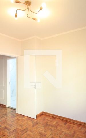 Casa à venda com 200m², 3 quartos e 2 vagasQuarto