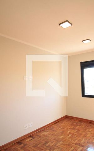 Casa à venda com 200m², 3 quartos e 2 vagasQuarto