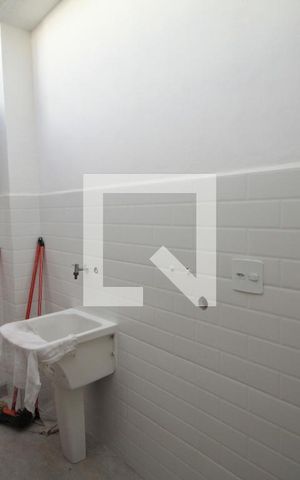 Casa à venda com 200m², 3 quartos e 2 vagasÁrea de serviço