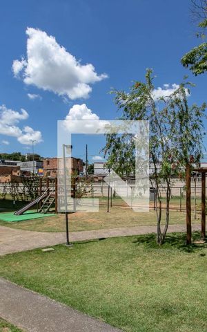 Apartamento para alugar com 43m², 2 quartos e 1 vaga Apartamento para alugar com 43m², 2 quartos e 1 vagaÁrea comum - Playground