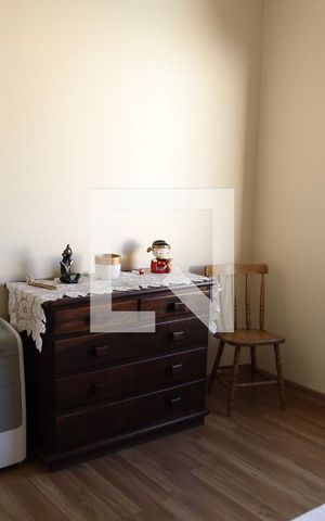 Casa à venda com 270m², 6 quartos e 5 vagasQuarto 2