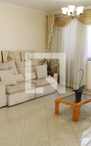 Casa à venda com 270m², 6 quartos e 5 vagassala