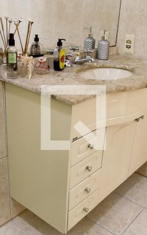 Casa à venda com 270m², 6 quartos e 5 vagas Casa à venda com 270m², 6 quartos e 5 vagasBanheiro da Suíte 3
