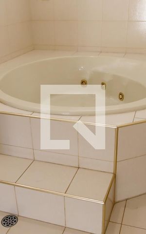 Casa à venda com 270m², 6 quartos e 5 vagas Casa à venda com 270m², 6 quartos e 5 vagasBanheiro da Suíte 3