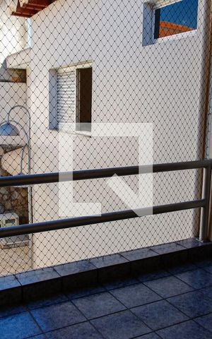 Casa à venda com 270m², 6 quartos e 5 vagas Casa à venda com 270m², 6 quartos e 5 vagasÁrea comum