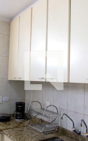 Casa à venda com 270m², 6 quartos e 5 vagas Casa à venda com 270m², 6 quartos e 5 vagasCozinha