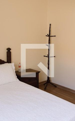 Casa à venda com 270m², 6 quartos e 5 vagasQuarto 2