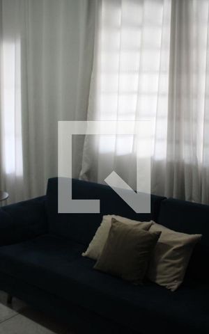 Casa à venda com 144m², 3 quartos e 3 vagasSala