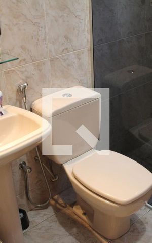 Casa à venda com 144m², 3 quartos e 3 vagasBanheiro