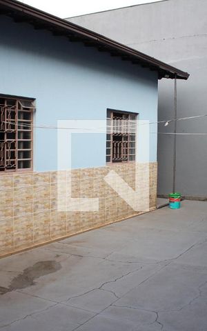 Casa à venda com 144m², 3 quartos e 3 vagasQuintal