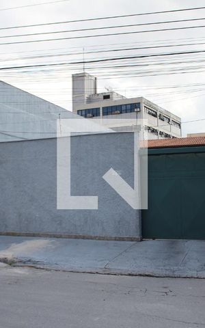 Casa à venda com 144m², 3 quartos e 3 vagasFachada
