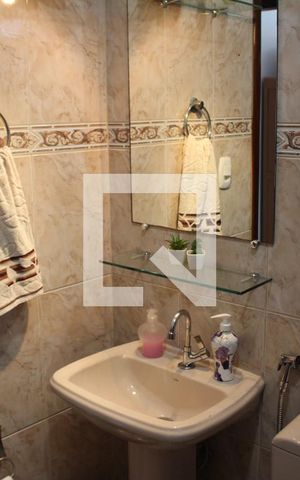 Casa à venda com 144m², 3 quartos e 3 vagasBanheiro