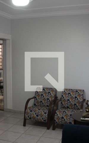 Casa à venda com 144m², 3 quartos e 3 vagasSala