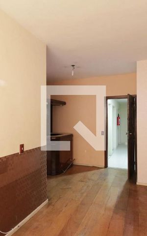 Apartamento para alugar com 42m², 2 quartos e 1 vaga Apartamento para alugar com 42m², 2 quartos e 1 vagaSala
