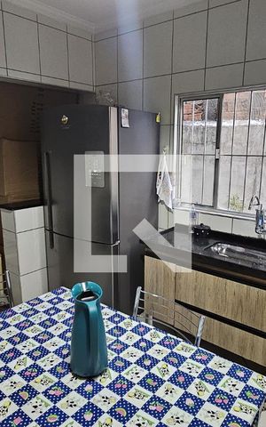 Casa à venda com 90m², 2 quartos e 2 vagasCozinha