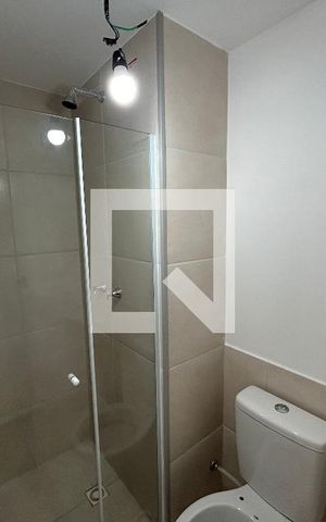 Apartamento à venda com 45m², 2 quartos e sem vagaBanheiro