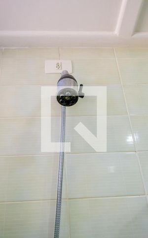 Apartamento à venda com 347m², 4 quartos e 3 vagas Apartamento à venda com 347m², 4 quartos e 3 vagasBanheiro social 2