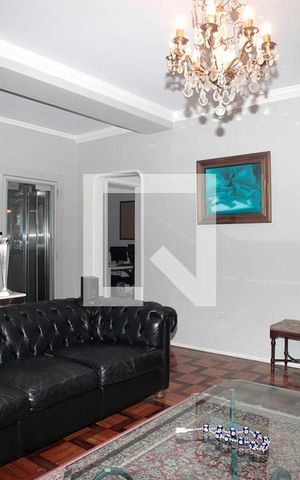 Casa à venda com 350m², 4 quartos e 4 vagasSala Estar