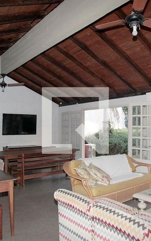 Casa à venda com 350m², 4 quartos e 4 vagasÁrea comum
