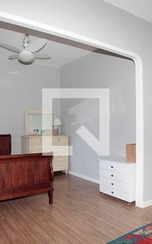Casa à venda com 350m², 4 quartos e 4 vagasQuarto 2