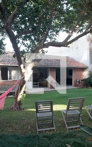 Casa à venda com 350m², 4 quartos e 4 vagasGarden