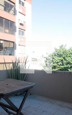Casa à venda com 350m², 4 quartos e 4 vagasVaranda