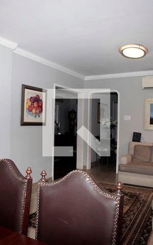 Casa à venda com 350m², 4 quartos e 4 vagasSala Jantar