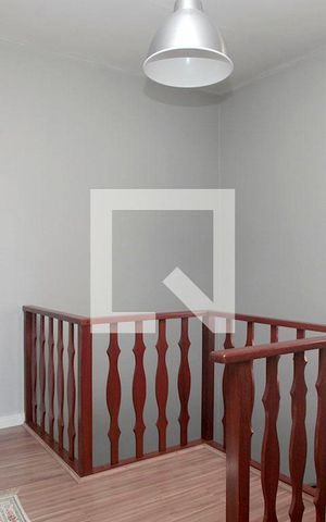 Casa à venda com 350m², 4 quartos e 4 vagasCorredor Andar Superior