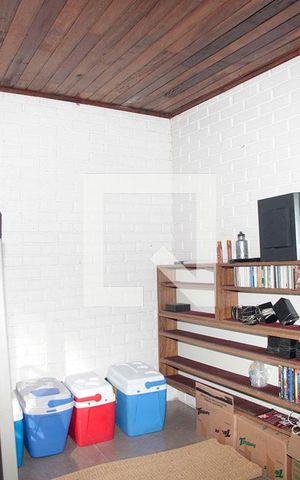 Casa à venda com 350m², 4 quartos e 4 vagasQuarto 4