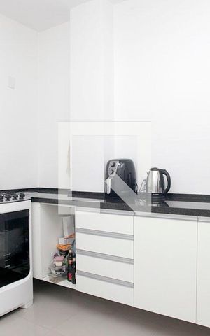 Casa à venda com 350m², 4 quartos e 4 vagasCozinha