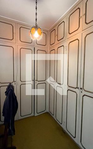 Casa à venda com 202m², 3 quartos e 4 vagas Casa à venda com 202m², 3 quartos e 4 vagasCloset da suíte
