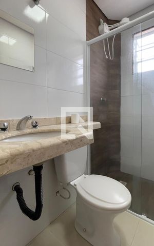 Apartamento para alugar com 52m², 2 quartos e sem vagaBanheiro 