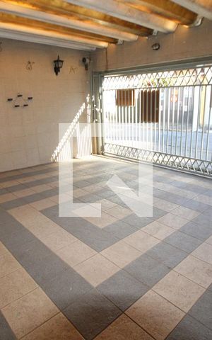 Casa à venda com 114m², 3 quartos e 2 vagasGaragem
