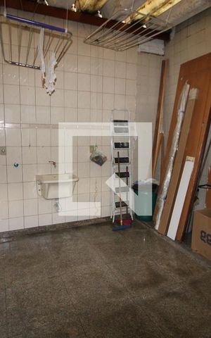 Casa à venda com 114m², 3 quartos e 2 vagasÁrea de Serviço