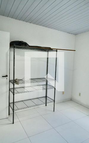 Casa para alugar com 82m², 2 quartos e 1 vaga Casa para alugar com 82m², 2 quartos e 1 vagaQuarto 1