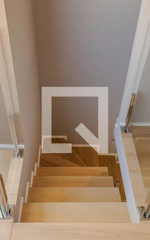 Apartamento à venda com 51m², 1 quarto e sem vagaEscada