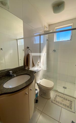 Apartamento à venda com 72m², 3 quartos e 1 vaga Apartamento à venda com 72m², 3 quartos e 1 vagaBanheiro Social