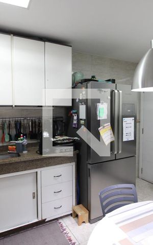 Apartamento para alugar com 105m², 3 quartos e 2 vagasCozinha